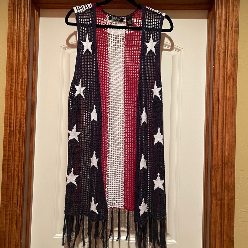 Crystal Kobe knitted/ crocheted flag vest with fringe. Size XL. NWOT.